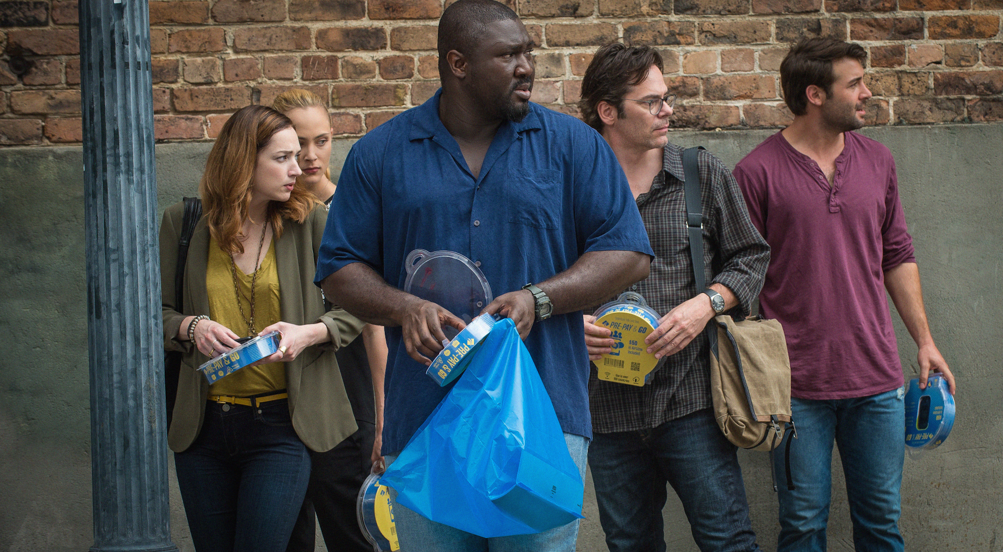 Kristen Connolly as Jamie Campbell, Nora Arnezeder as Chloe Tousignant, Nonso Anozie as Abraham Kenyatta, Billy Burke as Mitch Morgan ,and James Wolk as Jackson Oz.