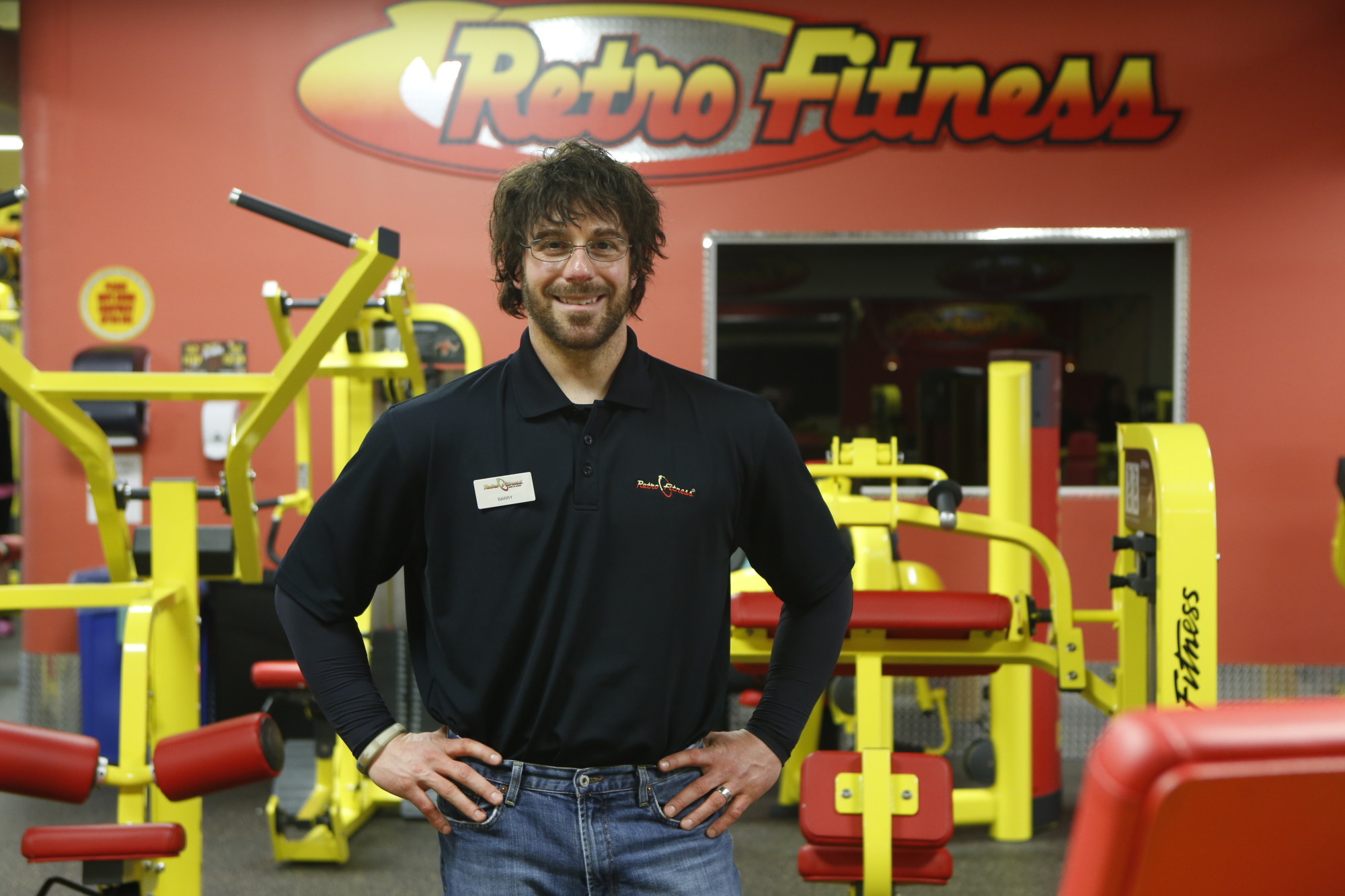 Season 4 Episode 14 Retro Fitness Undercover Boss Photos Cbs Com