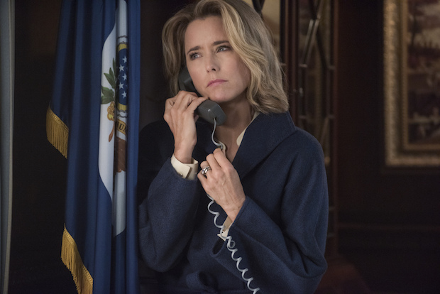 4. Téa Leoni has lived in Tokyo, Italy and St. Croix.