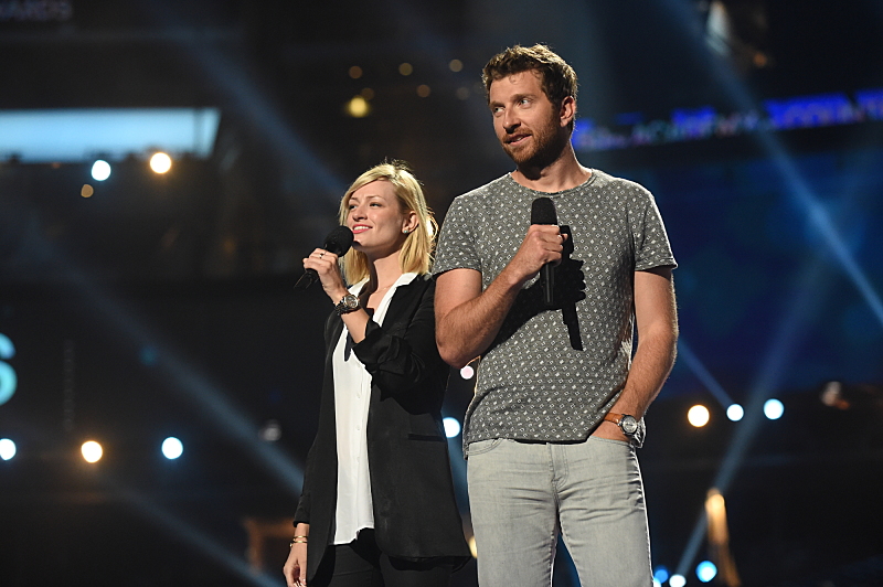 Beth Behrs and Brett Eldredge rehearse for the 50th ACM Awards.