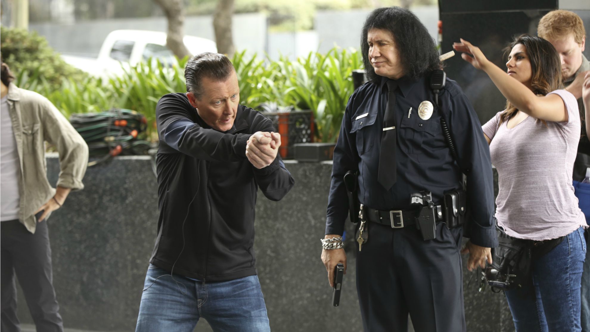 Robert Patrick as Agent Cabe Gallo with special guest Gene Simmons