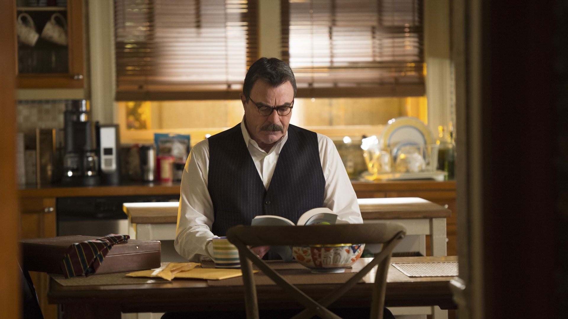 Tom Selleck as Frank Reagan