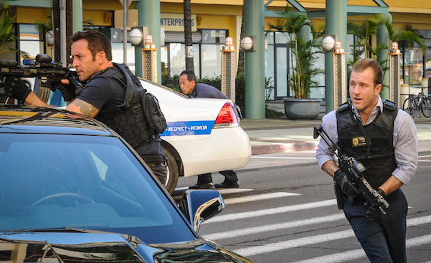 Alex O'Loughlin as Steve McGarrett and Scott Caan as Danny