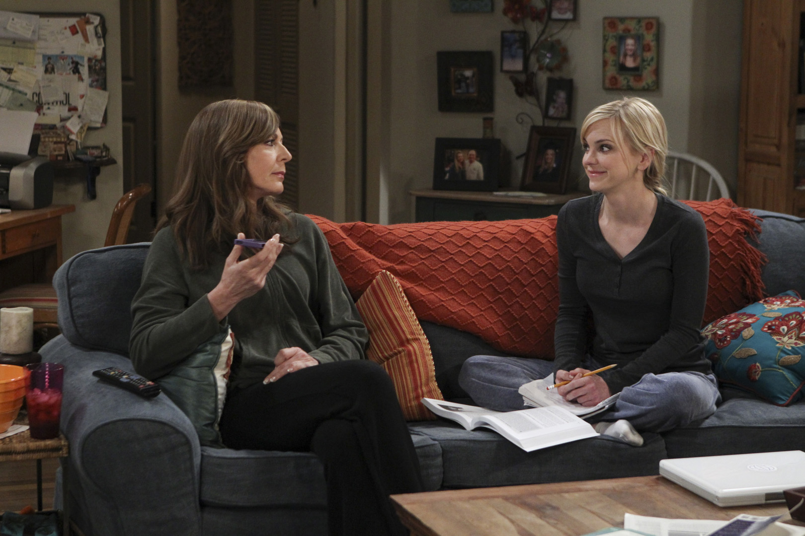 Adam continues to contact Bonnie after he stood her up on their blind date.