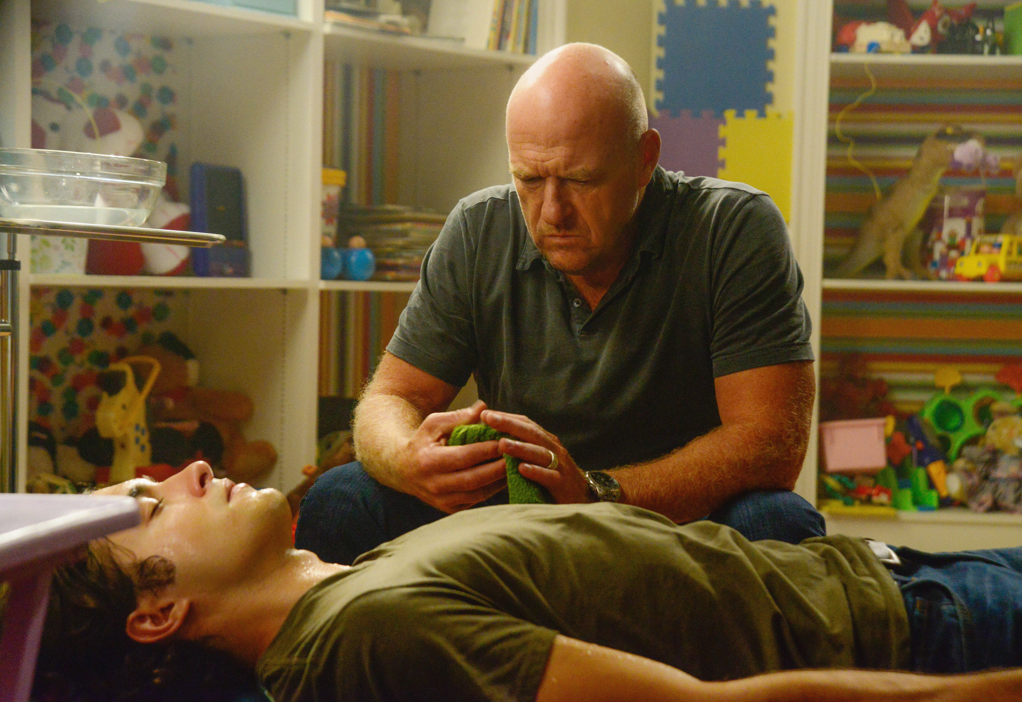 Alexander Koch as Junior Rennie and Dean Norris as James
