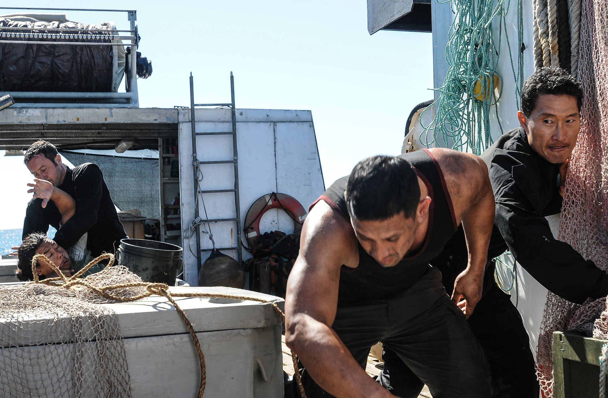 Alex O'Loughlin as Steve McGarrett and Daniel Dae Kim as Chin Ho Kelly