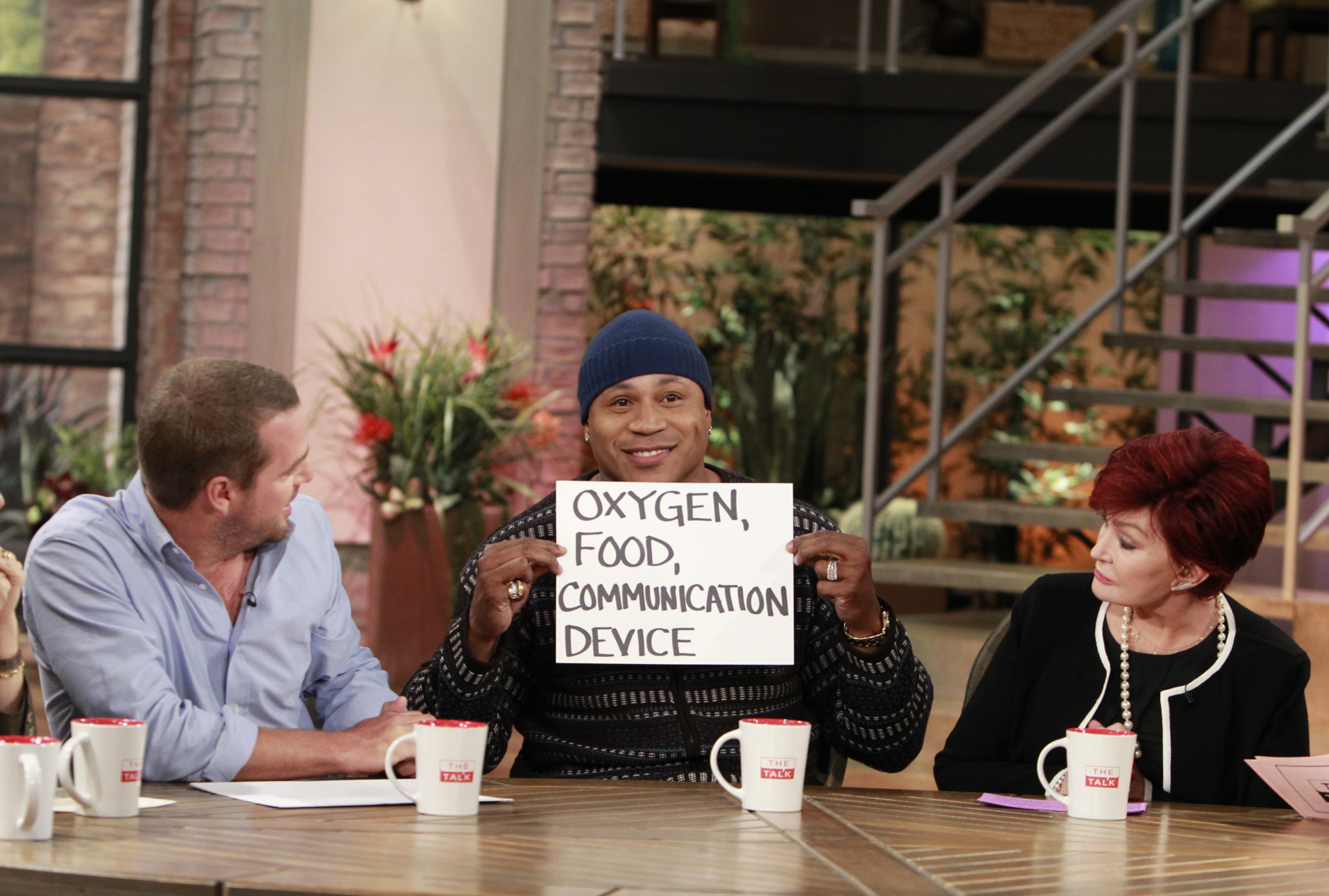 1. LL Cool J and Chris O'Donnell revealing fun facts about each other.