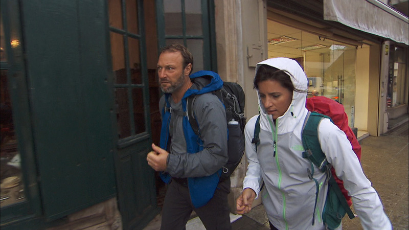 #ThePaparazzi race against the other teams in the journey to Africa.