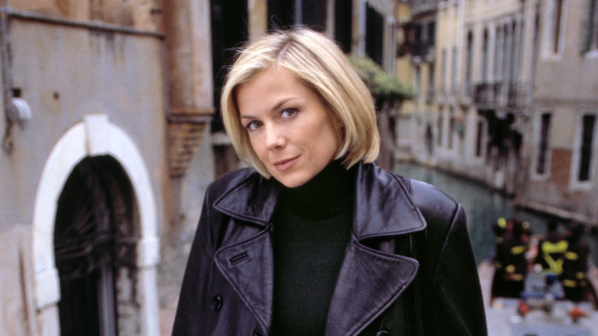Katherine Kelly Lang looked like the epitome of cool in leather while hanging out at the canals in Venice, Italy.