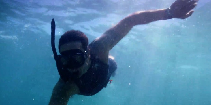 Alex O'Loughlin performed some of the underwater stunts featured in the episode, which were shot in the span of a day.