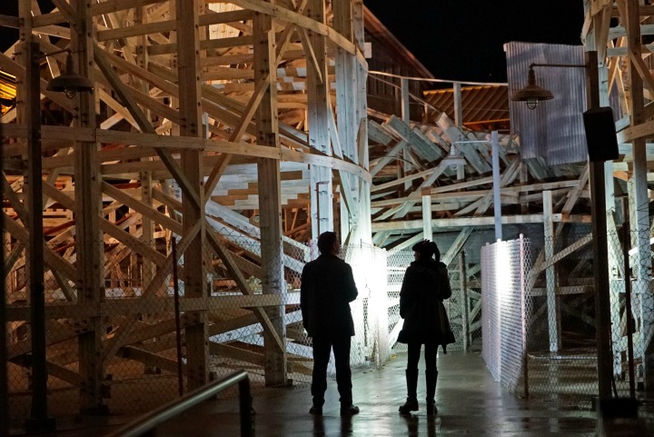 1. Scenes featuring the Colossal Fun Amusement Park were filmed at Six Flags Magic Mountain in Valencia, California.
