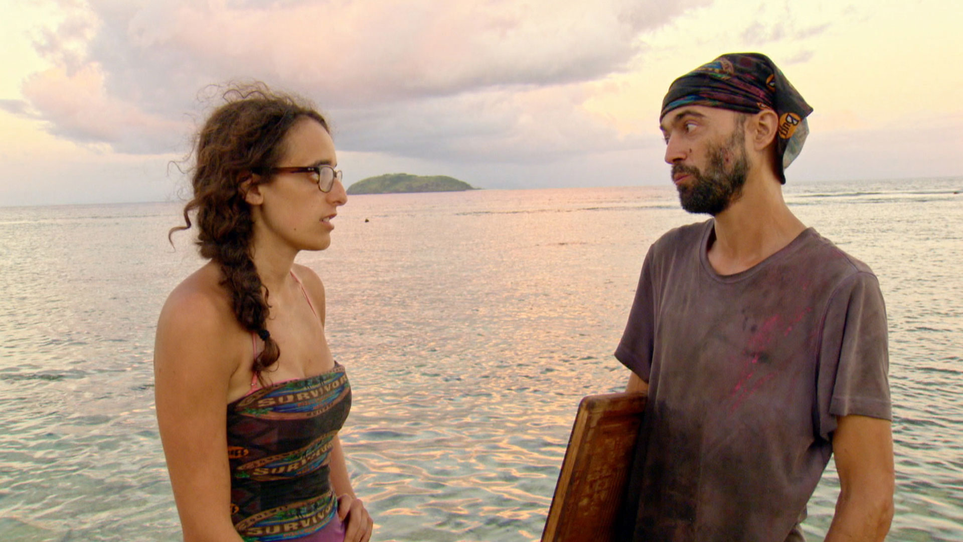 Hannah and David have a chat along the shore.