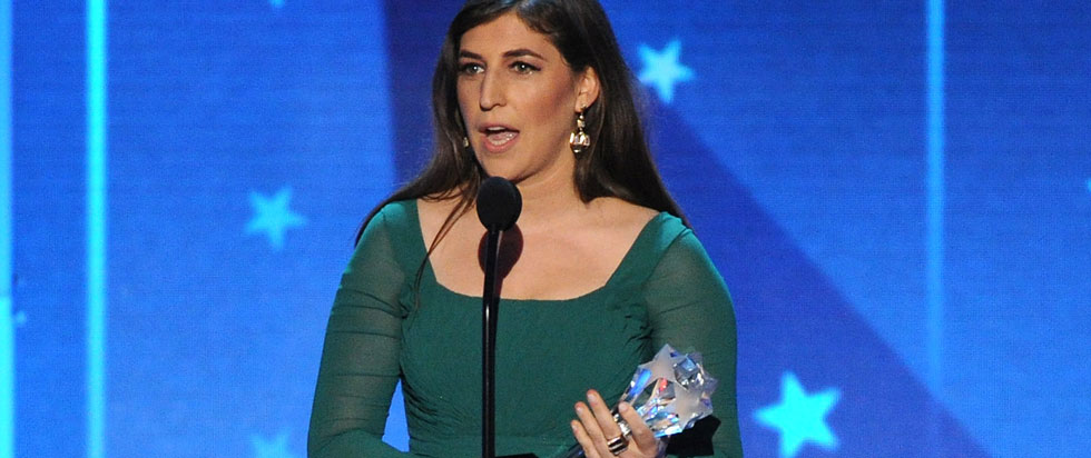 Mayim Bialik girling up