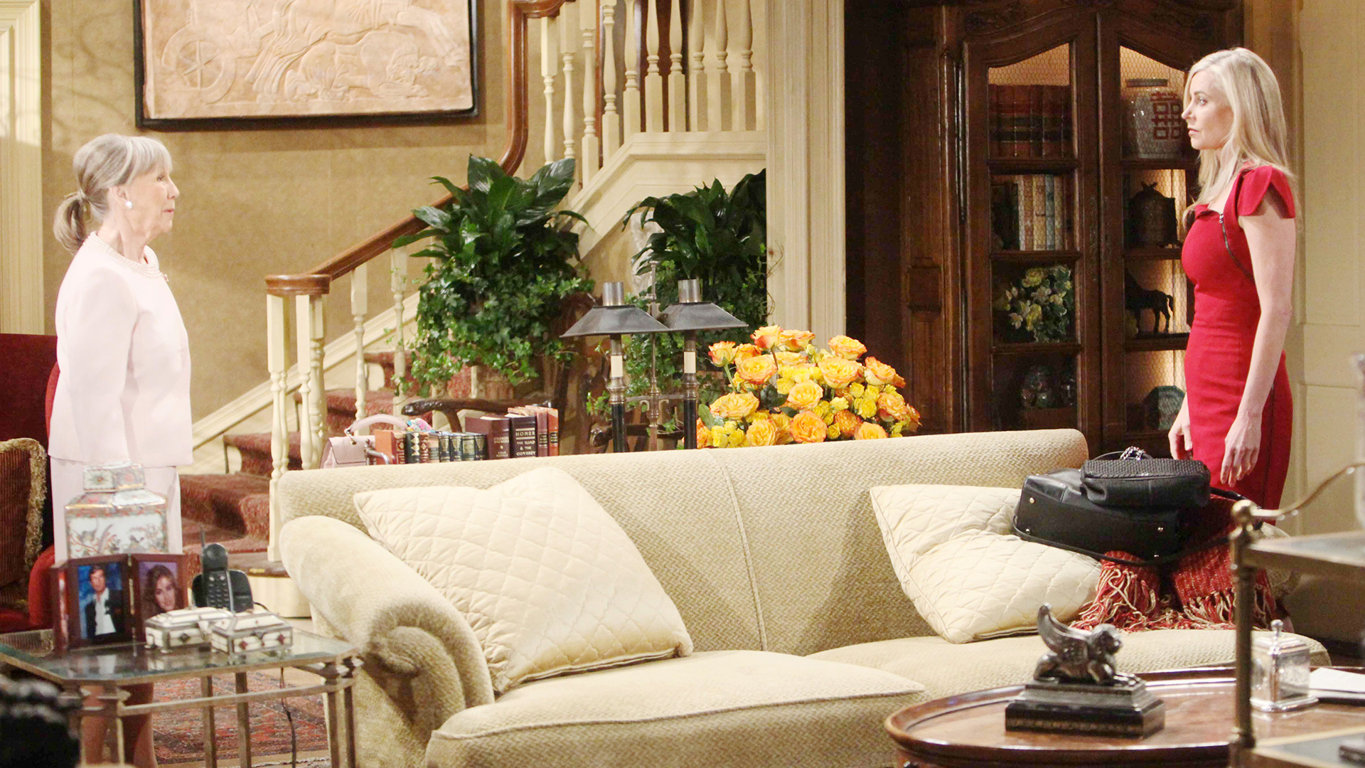 Ashley has a tense reunion with her mother, Dina.