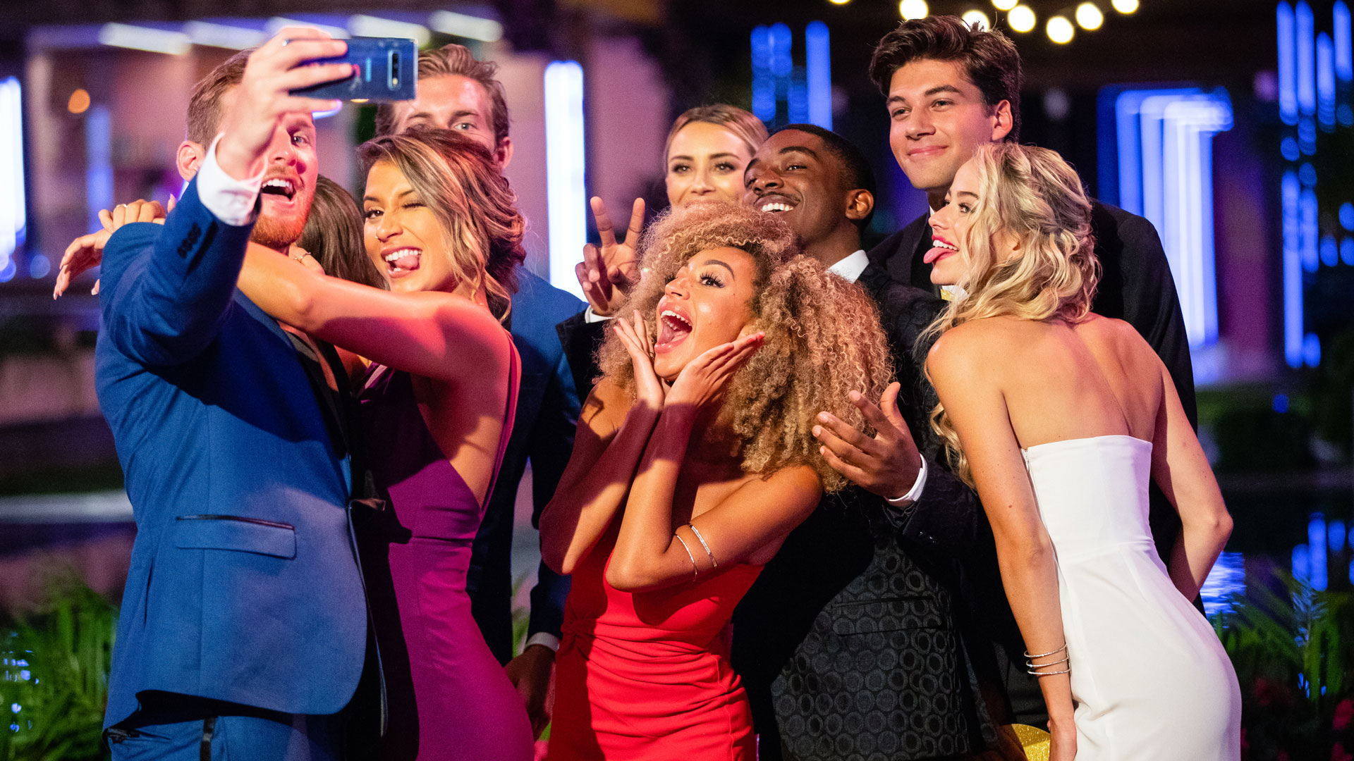 Time to get motivated for a new year and a new you, Love Island-style!