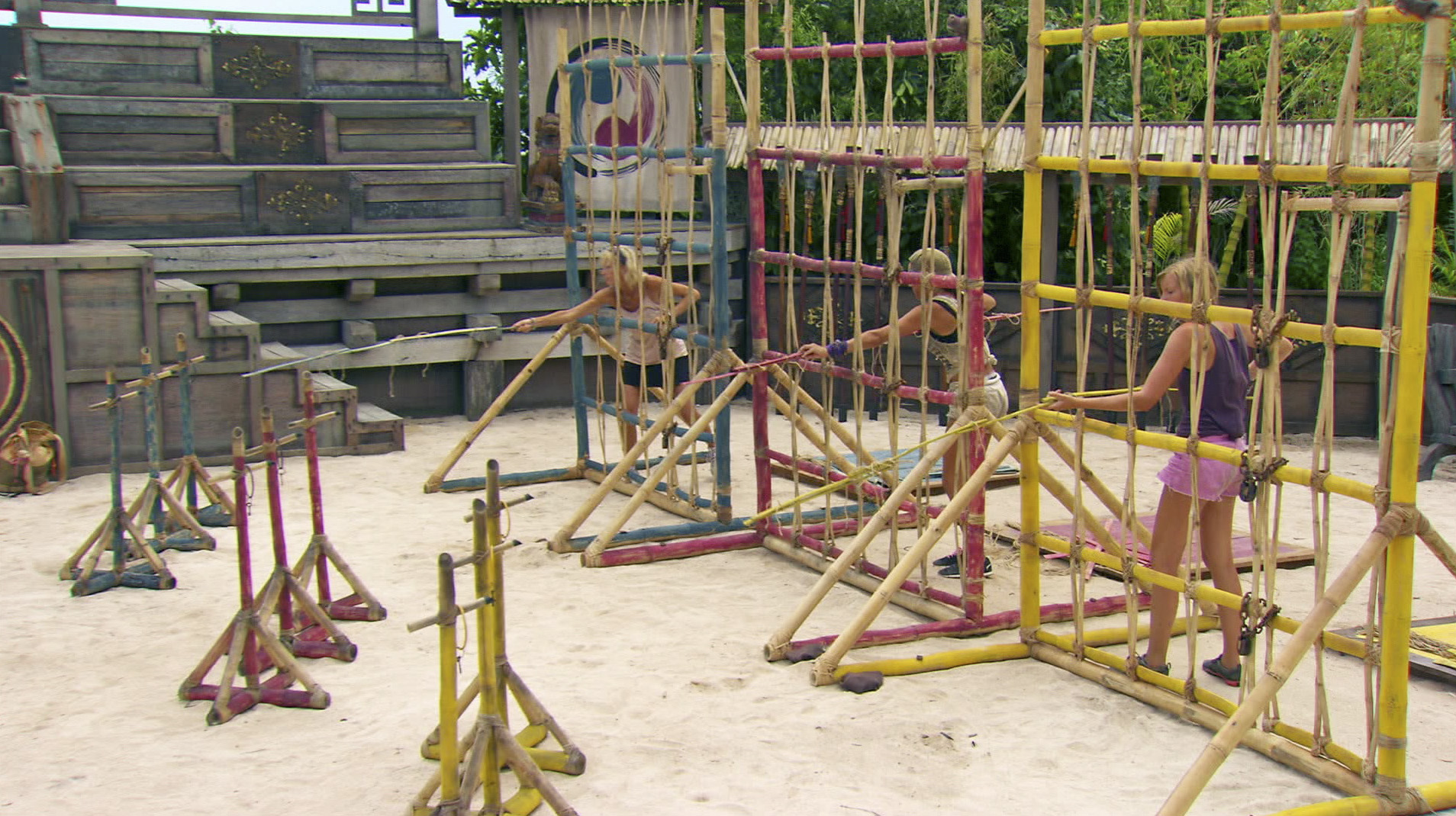 Competing hard in Season 27 Episode 13