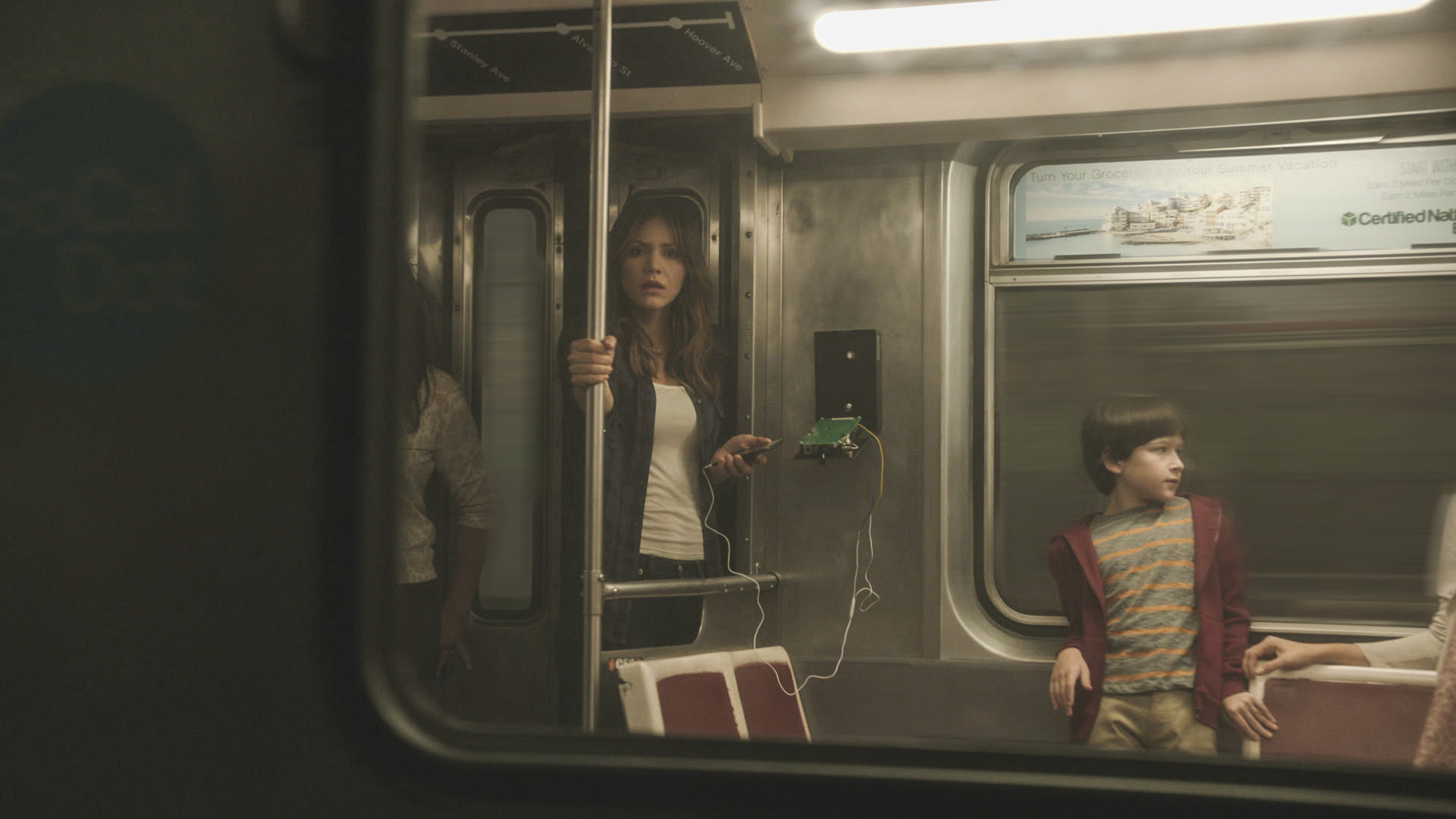 Katharine McPhee as Paige Dineen and Riley B. Smith as Ralph Dineen