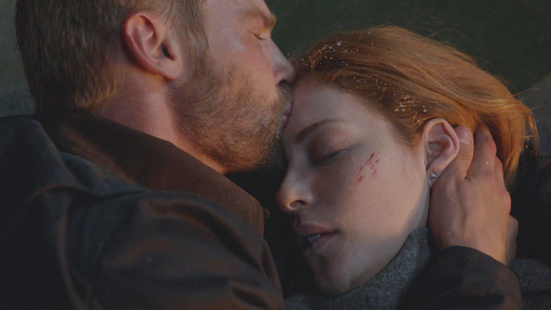 максин сигрейв под куполом. макке́нзи джо линтц. под куполом (2013-2015). сэм вердро сериал под куполом. кинг под куполом фильм.