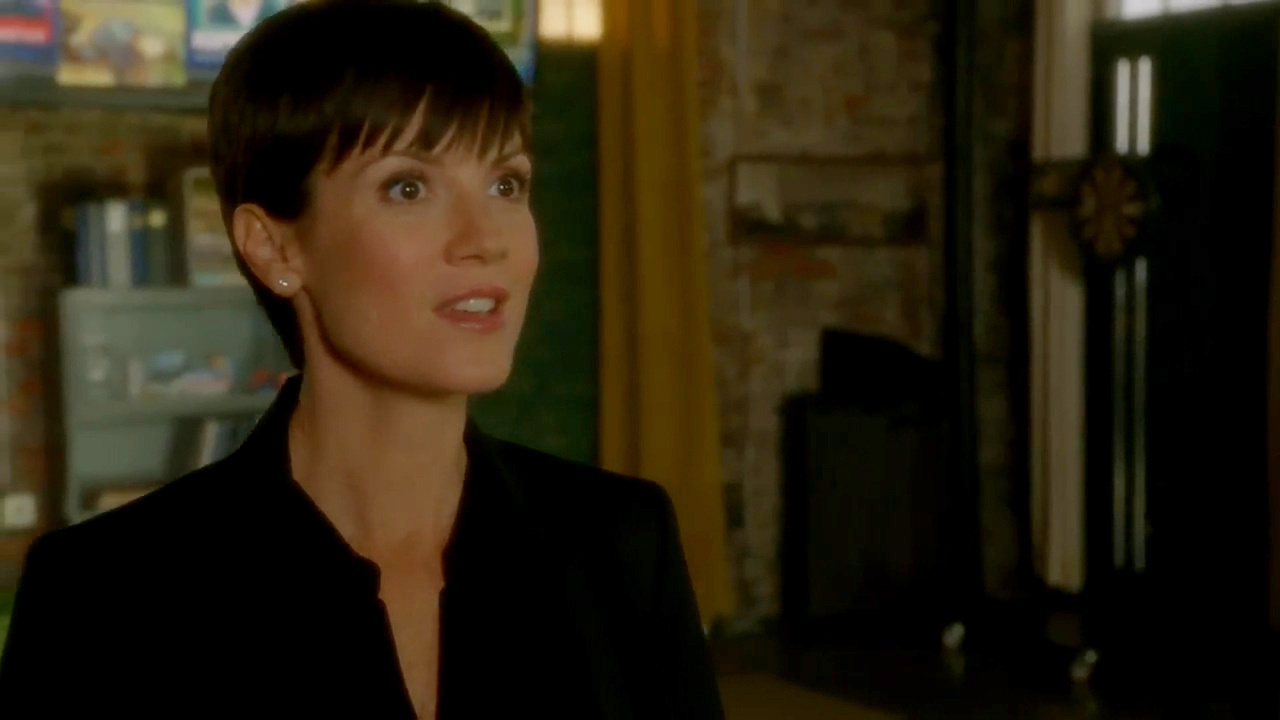 2. Gibbs history with Agent Brody. Why is the case they worked on classified?