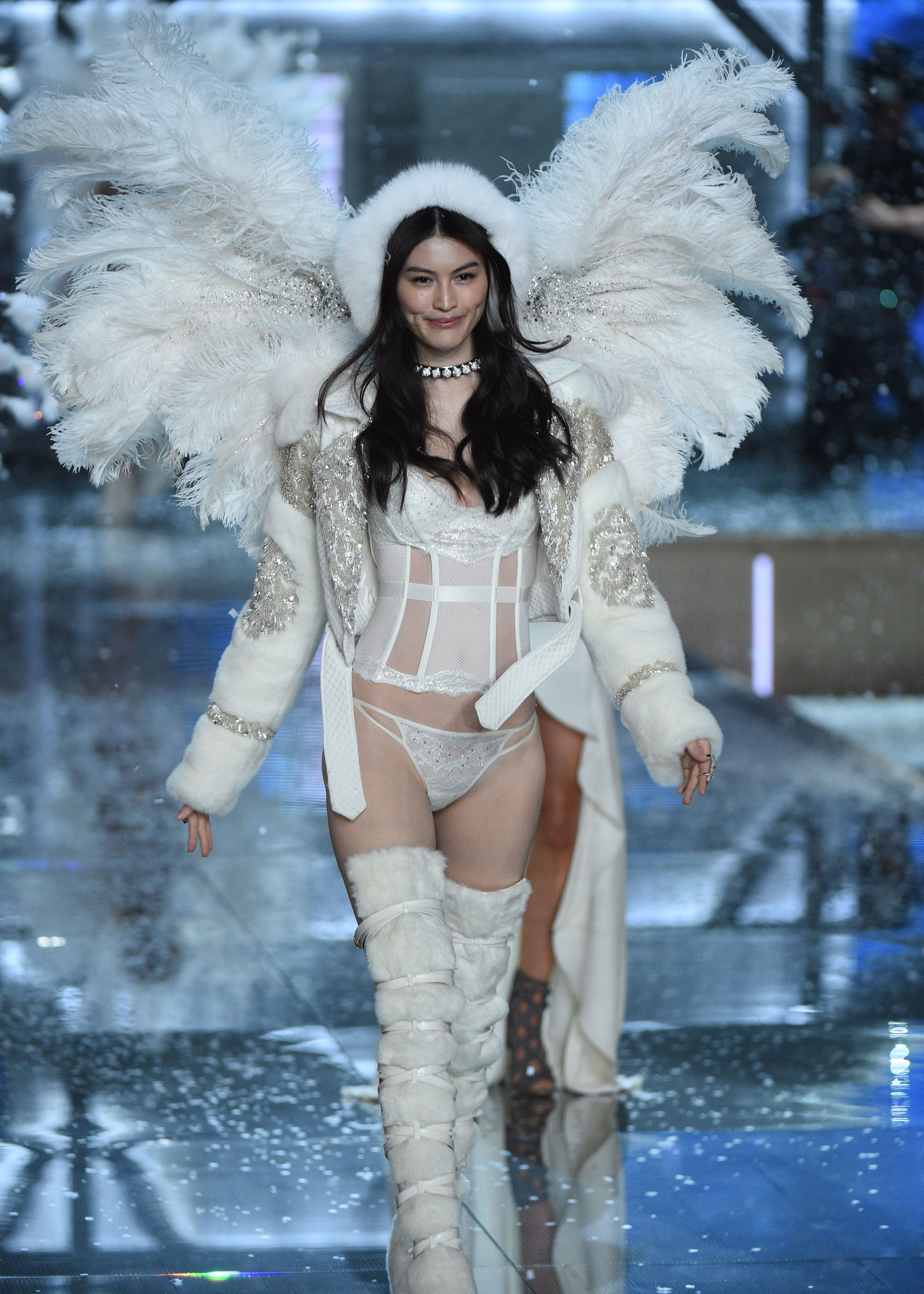 Runway Recap: Check Out The Best Looks From The 2015 VS 