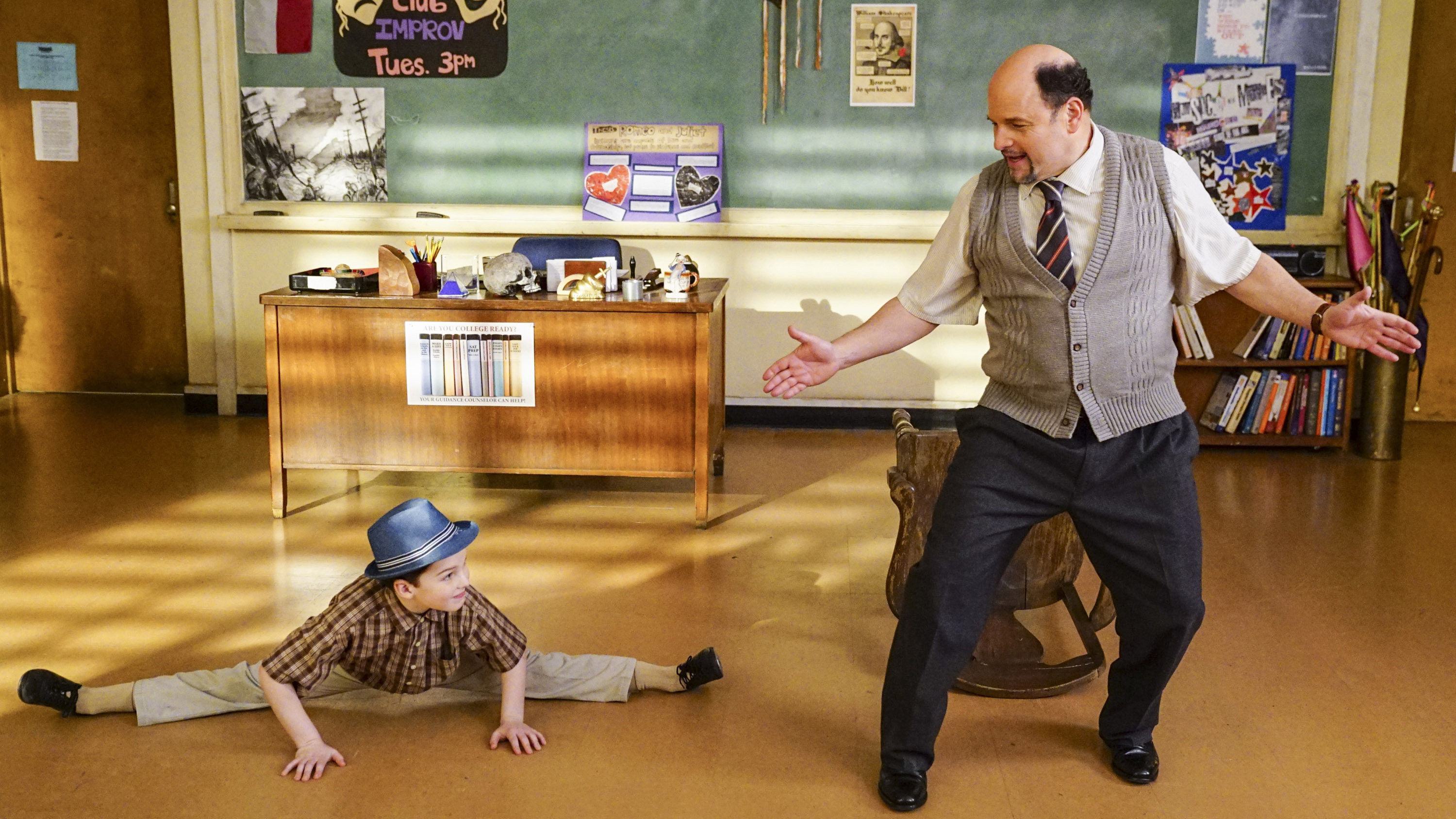 All The Amazing Guest Stars On Young Sheldon - Page 10 - Young Sheldon Photos - CBS.com3000 x 1687